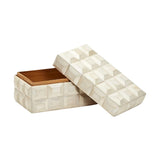 Panels 3D Covered Box