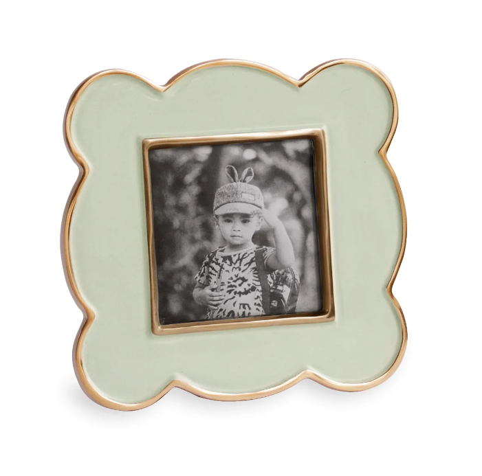Encanto Amelia Giftables Frame 3" x 3"